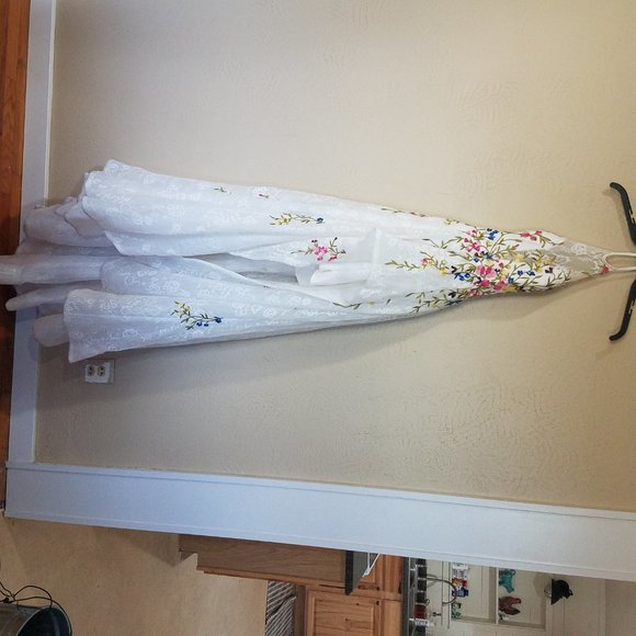 SHERRI HILL WHITE FLORAL LACE PROM DRESS - Picture 8 of 16